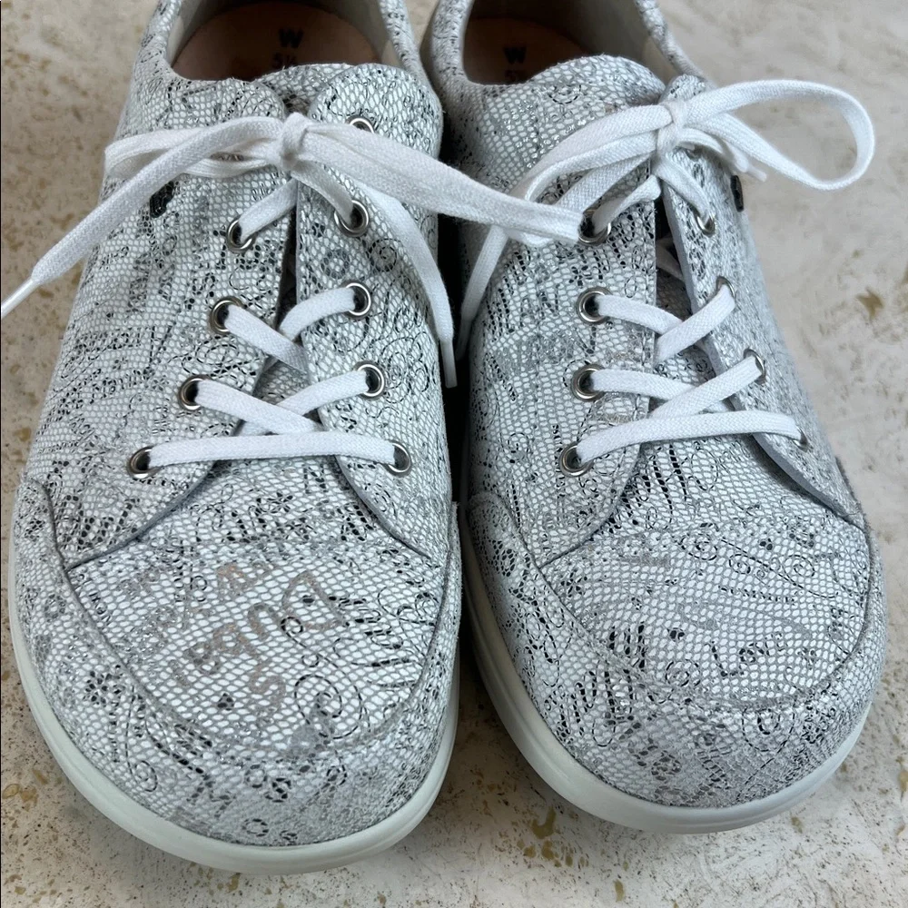 Finn Comfort Made in Germany Womens Ikebukuro Shoe - Words Bianco, Size 8 US - Picture 10 of 17